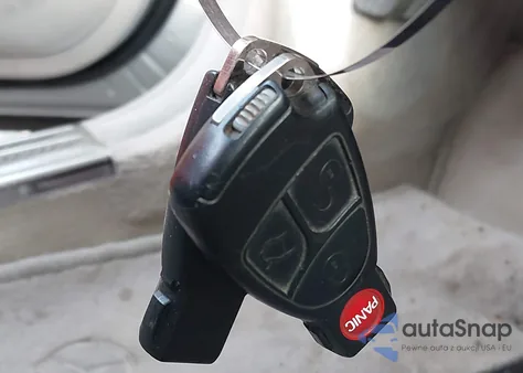 2004 Mercedes-Benz S 430 z USA, uszkodzony, nr VIN WDBNG70JX4A413836